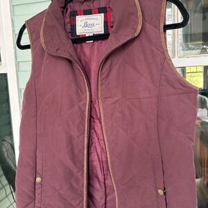 G.H. Bass & Co. Women's Quilted Vest - Plum